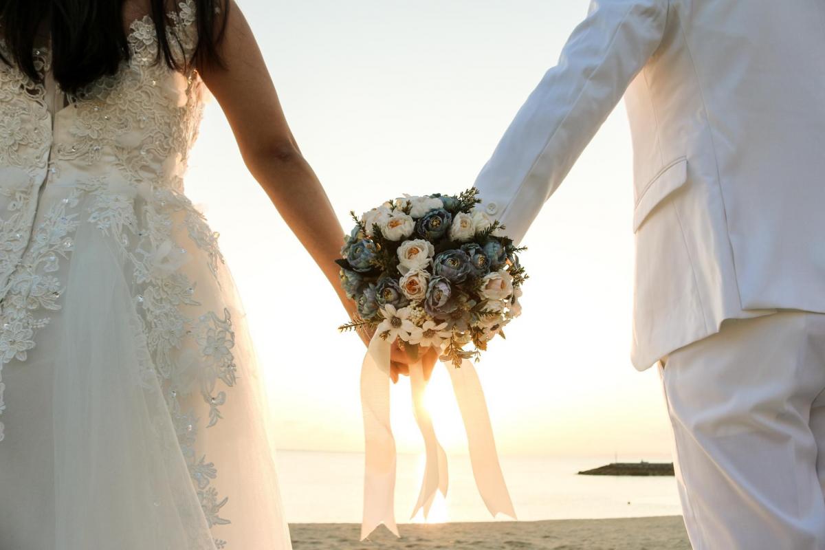 Mơ thấy đám cưới: Giải mã ý nghĩa và điềm báo trong từng trường hợp Mơ thấy đám cưới: Giải mã ý nghĩa và điềm báo trong từng trường hợp